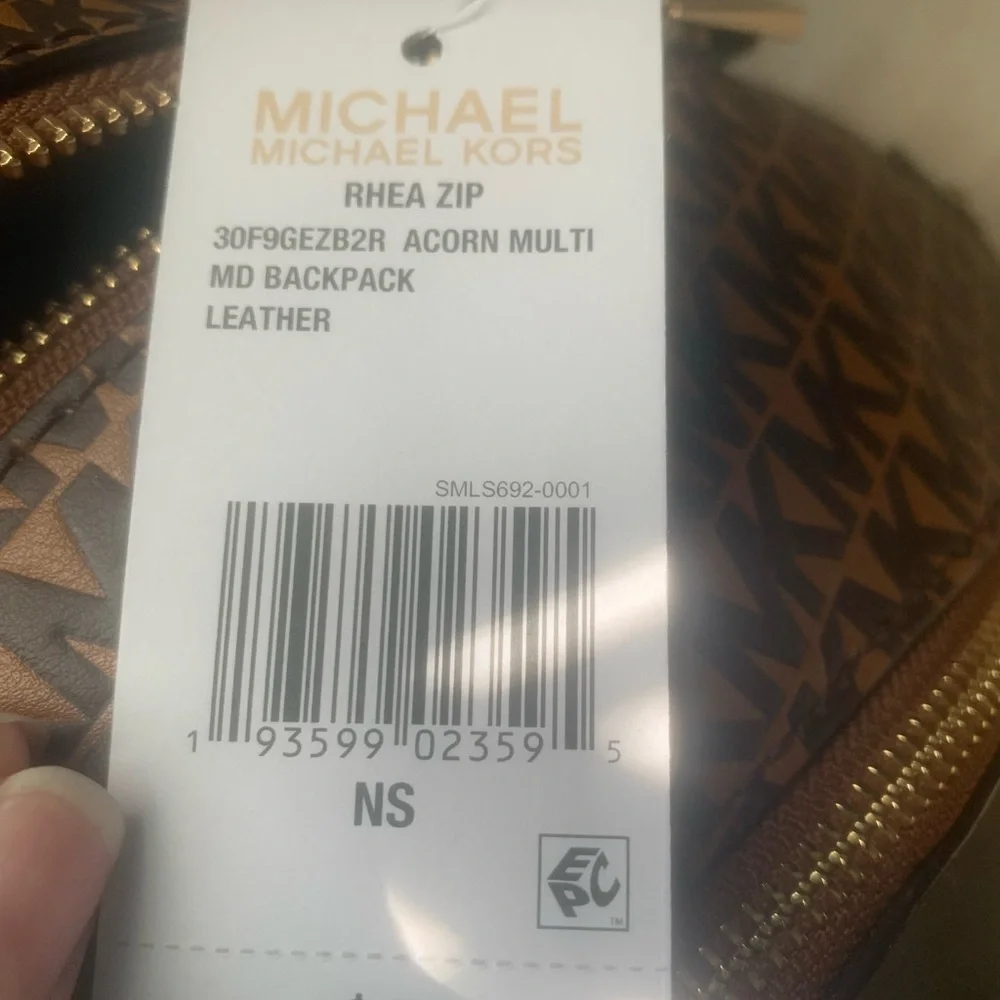 Michael Kors - Picture 6 of 6
